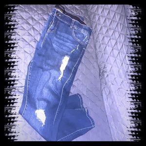 Torrid Bombshell skinny distressed jeans Size 20r